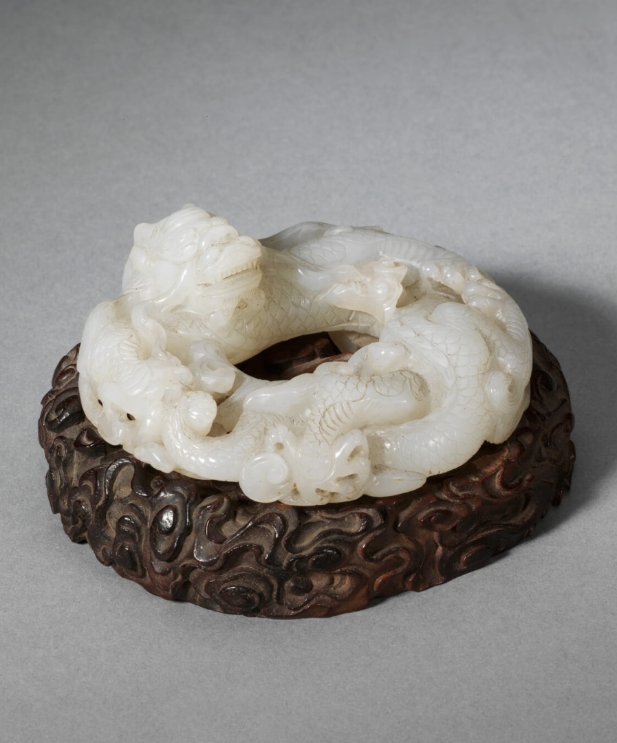White Nephrite-jade Coiled <br />
Dragon Ring Pendant